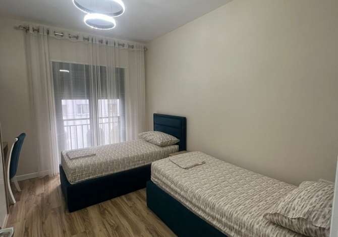 Shtepi me qera 3+1 ne Tirane - 800 Euro