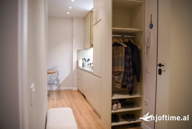Shtepi me qera 1+1 ne Tirane - 700 Euro