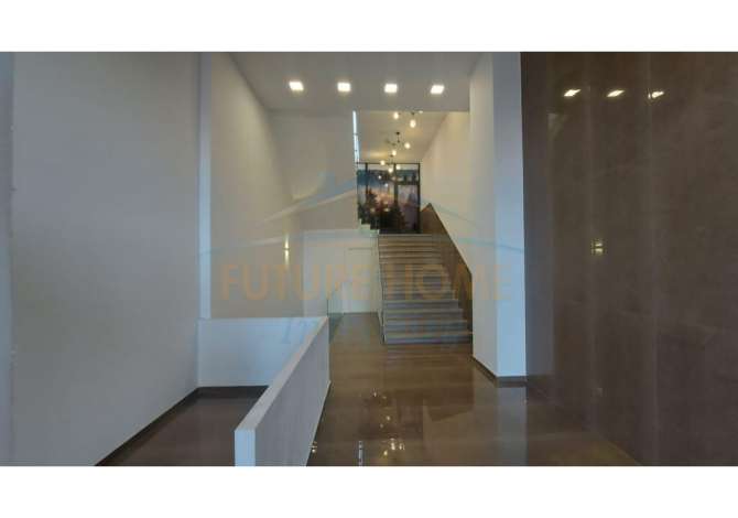 Shitet, Ambient Biznesi, Rruga Kongresi I Manastirit