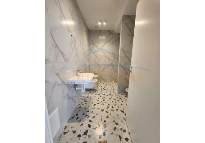 Shtepi me qera Apartament ne Tirane, 1+1, Mobilimi E mobiluar, Pagesa 400  Euro.