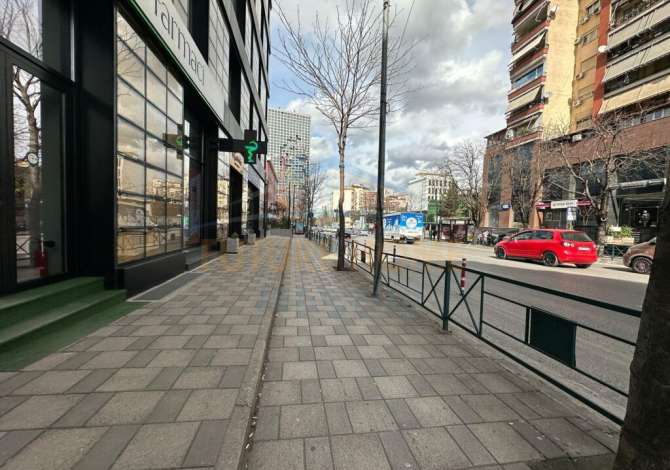 Ambient biznesi ne shitje 1+1 ne Tirane - 911,500 Euro