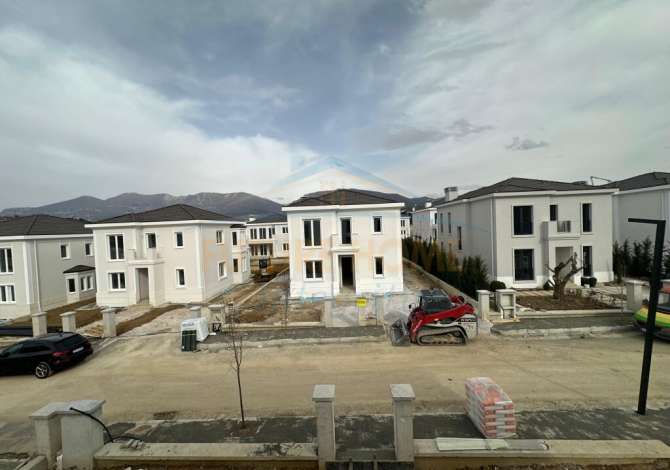 Shtepi ne shitje 2+1 ne Tirane - 1,700,000 Euro