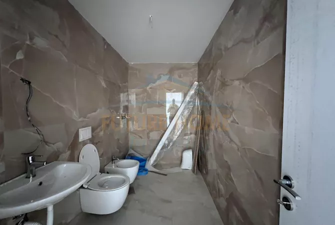 Shtepi ne shitje 1+1 ne Tirane - 105,000 Euro