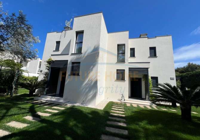 Shtepi me qera 3+1 ne Durres - 3,200 Euro