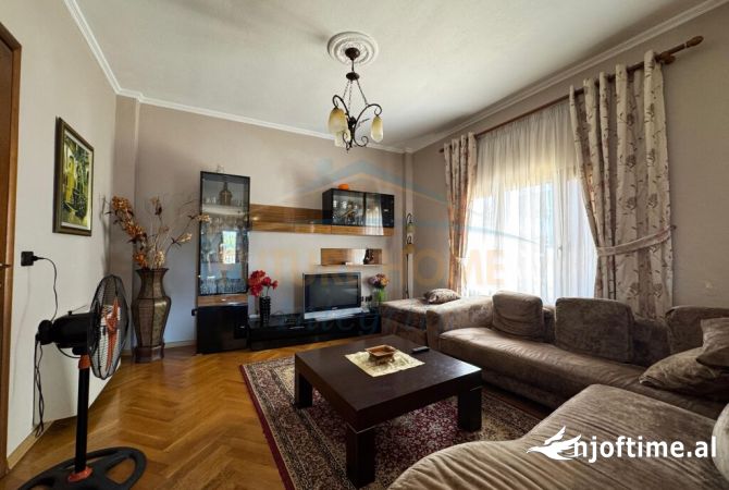 Business Property in Sale 5+1 in Durres - 800,000 Euro