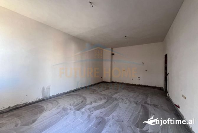 Apartment for sale in Tirana 2+1, Emty