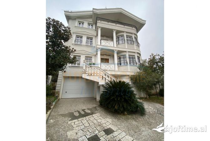 Shtepi ne shitje 4+1 ne Tirane - 900,000 Euro