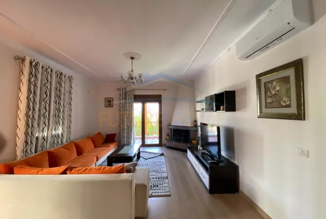 Shtepi me qera Duplex(shtepi me 2 kate) ne Tirane, 5+1, Mobilimi E mobiluar, Pagesa 1,100  Euro.