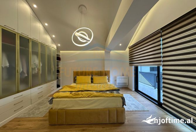 Shtepi me qera Vila Luksoze ne Tirane, 3+1, Mobilimi E mobiluar, Pagesa 3,500  Euro.