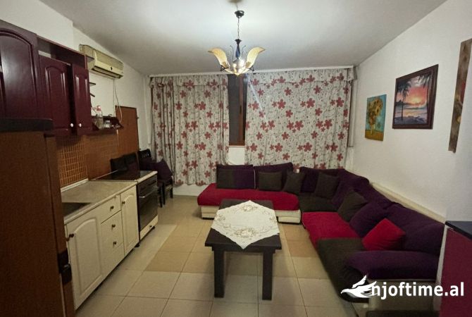 Shtepi ne shitje 1+1 ne Tirane - 120,000 Euro