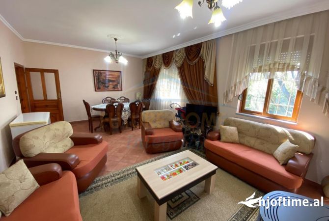 Shtepi ne shitje 3+1 ne Tirane - 250,000 Euro