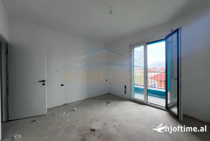 Shtepi ne shitje Apartament ne Tirane, 1+1, Mobilimi Bosh, pa mobiluar, Pagesa 82,500  Euro.