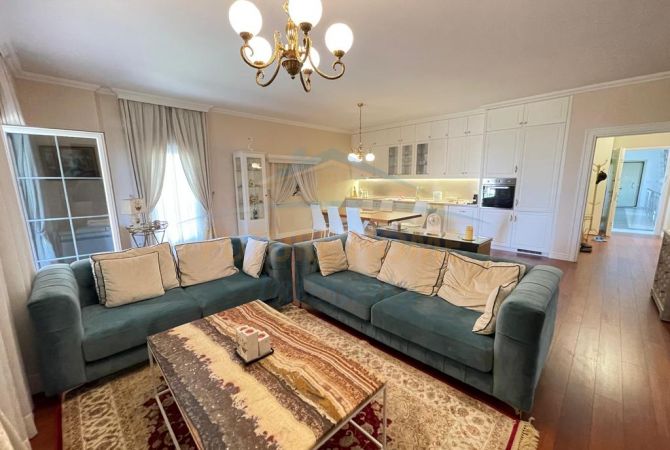 Shtepi ne shitje 2+1 ne Tirane - 270,000 Euro