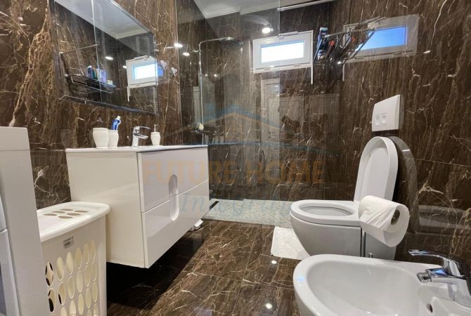 Shtepi ne shitje 2+1 ne Tirane - 270,000 Euro