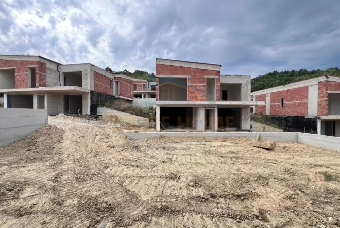 Casa in vendita 3+1 a Tirana - 520,000 Euro