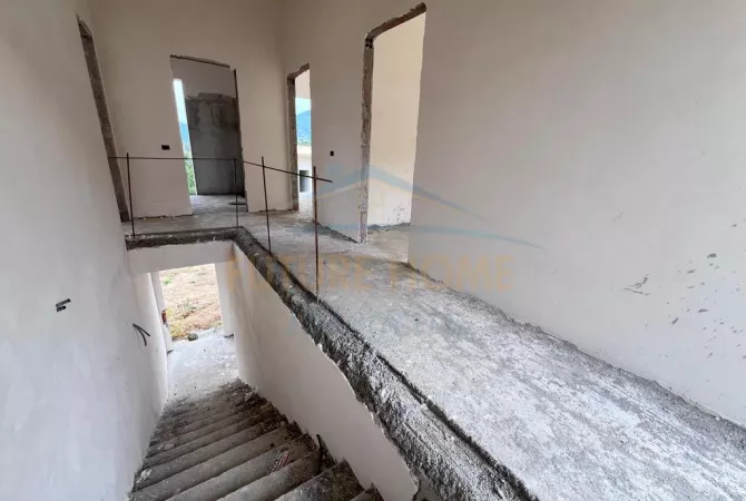 Casa in vendita 3+1 a Tirana - 520,000 Euro