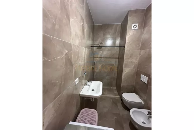 Shtepi ne shitje 2+1 ne Tirane - 135,000 Euro