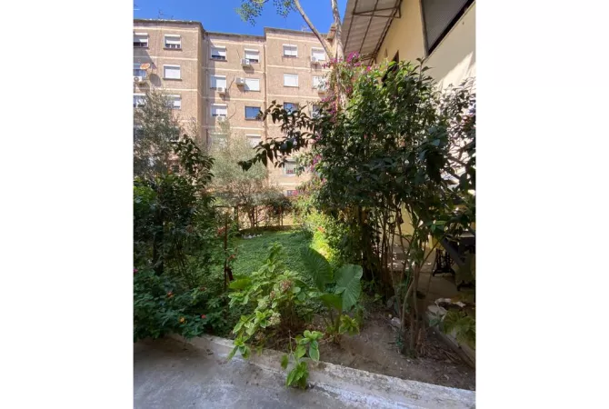 Apartment for rent in Tirana 3+1, Emty