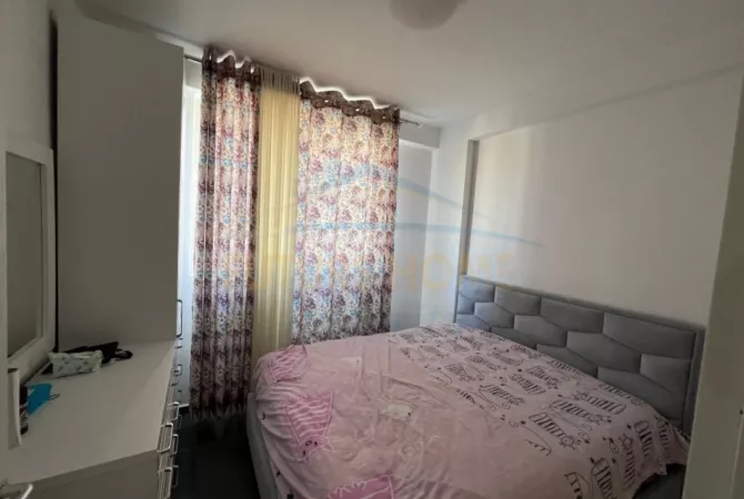 Shtepi me qera 1+1 ne Tirane - 400 Euro