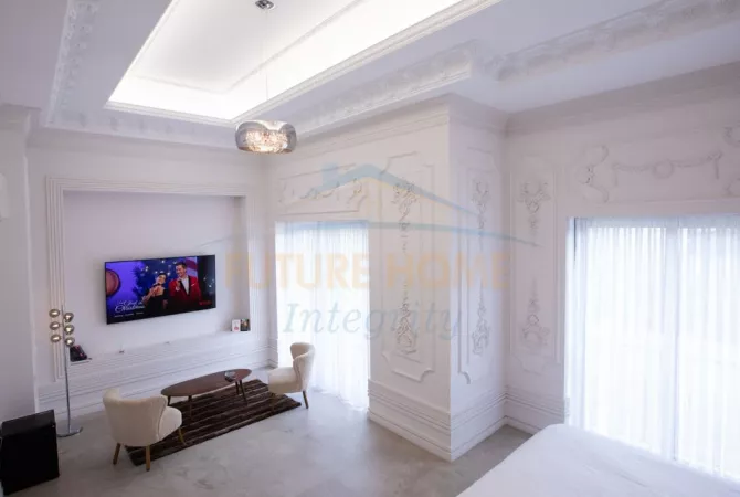 Shtepi me qera 2+1 ne Tirane - 2,500 Euro