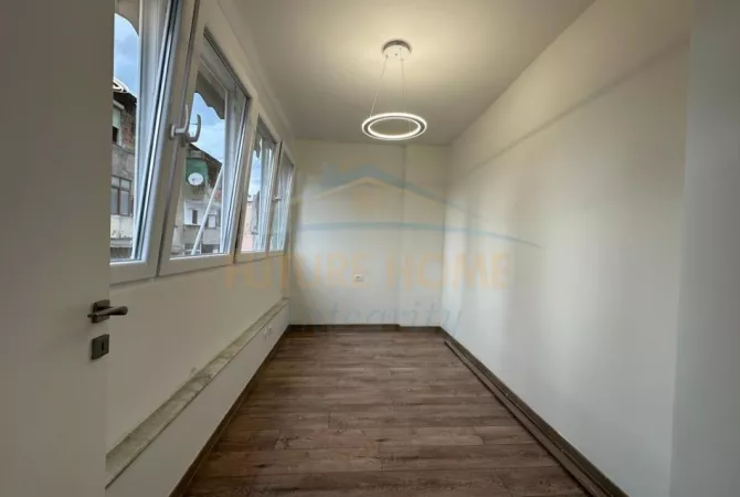 Shtepi ne shitje 2+1 ne Tirane - 178,000 Euro