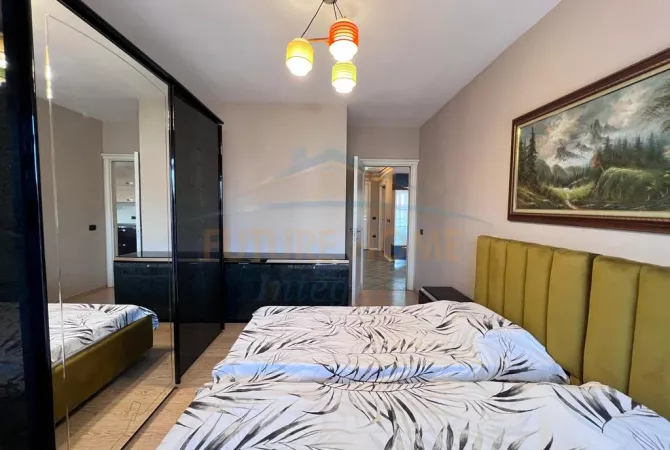 Shtepi me qera 2+1 ne Tirane - 700 Euro