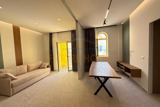 Shtepi ne shitje 2+1 ne Vlore - 505,000 Euro