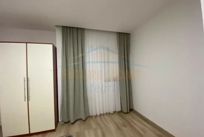 Shtepi me qera 3+1 ne Tirane - 700 Euro