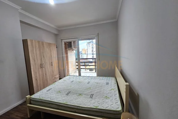 Shtepi me qera 2+1 ne Tirane - 800 Euro