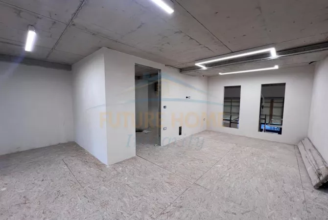 Qera, Ambient Biznesi, Rezidenca Erli, Tirane.