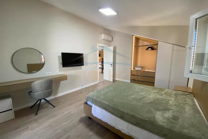 Shtepi me qera Apartament ne Tirane, 2+1, Mobilimi E mobiluar, Pagesa 1,000  Euro.