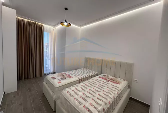 Shtepi me qera 2+1 ne Tirane - 800 Euro