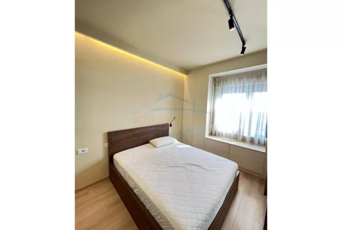 Shtepi me qera Apartament ne Tirane, 1+1, Mobilimi E mobiluar, Pagesa 850  Euro.