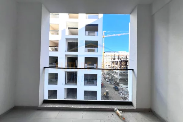 Appartamento in vendita a Durazzo 2+1, Vuoto