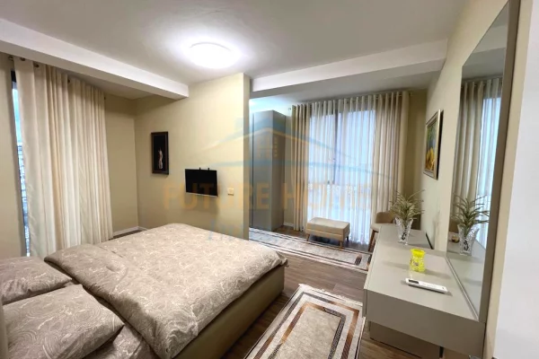 Shtepi me qera Apartament ne Tirane, 2+1, Mobilimi E mobiluar, Pagesa 1,200  Euro.