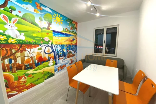 Business Property for Rent 3+1 in Tirana - 800 Euro