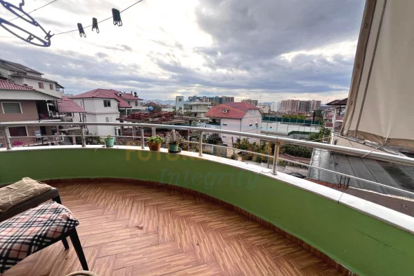 Shtepi me qera 2+1 ne Tirane - 40,000 Leke