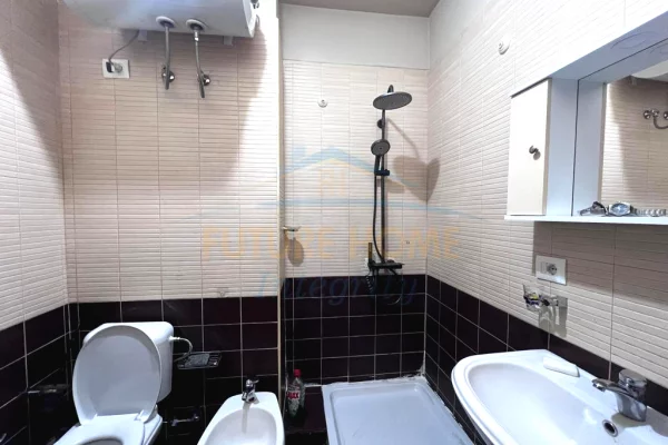 Shtepi me qera 2+1 ne Tirane - 40,000 Leke