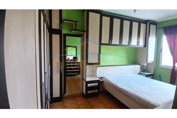 Shtepi me qera 2+1 ne Tirane - 45,000 Leke