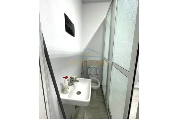 Business Property for Rent 1+1 in Tirana - 350 Euro