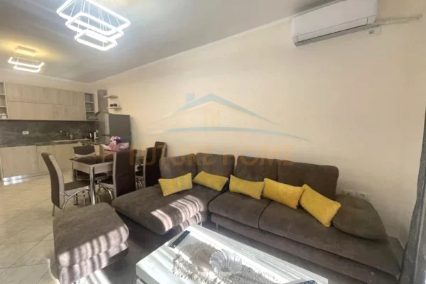 House for Rent 2+1 in Tirana - 700 Euro