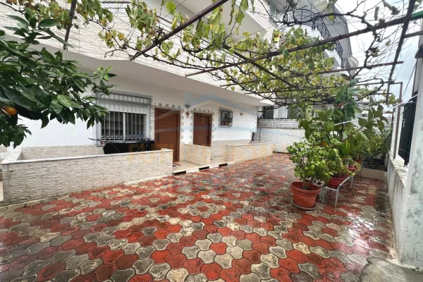 Shtepi ne shitje 5+1 ne Tirane - 310,000 Euro