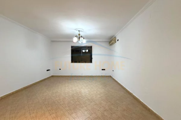 Shtepi ne shitje 2+1 ne Tirane - 225,000 Euro