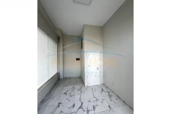 Ambient biznesi me qera 1+1 ne Tirane - 260 Euro