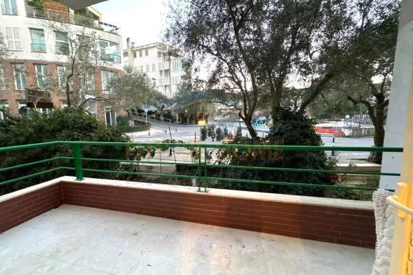 Shtepi ne shitje 1+1 ne Tirane - 170,000 Euro