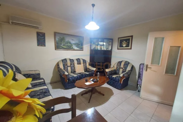 Shtepi ne shitje 1+1 ne Tirane - 100,000 Euro