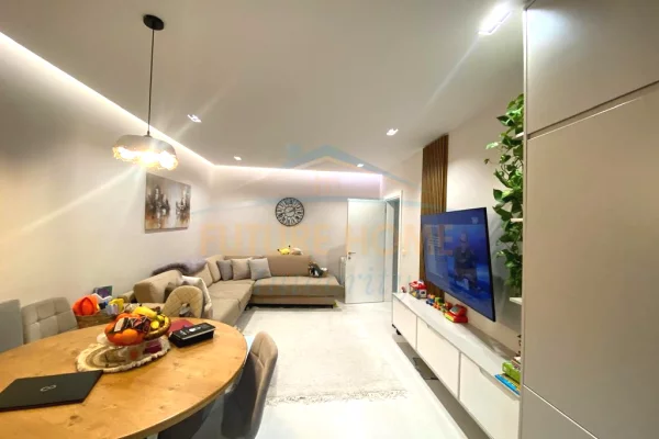 Apartment for sale in Tirana 1+1, Furnished