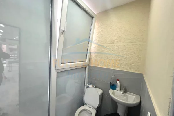 Ambient biznesi me qera 1+1 ne Tirane - 1,500 Euro