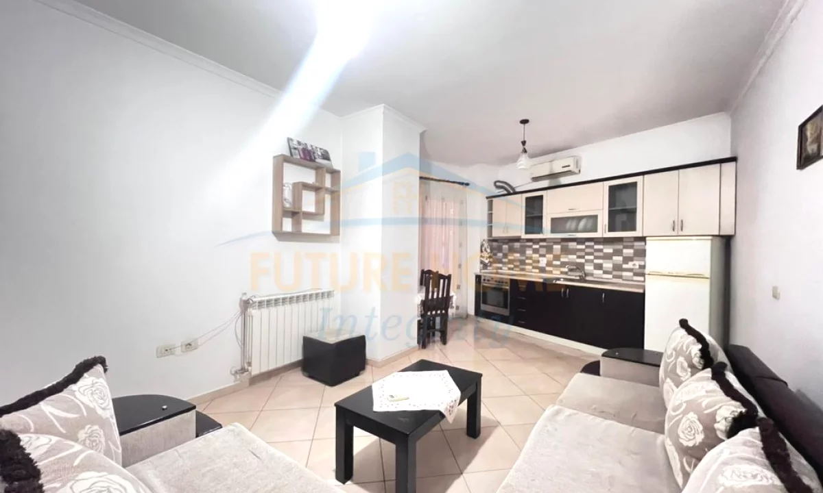 Shtepi me qera Apartament ne Tirane, 1+1, Mobilimi E mobiluar, Pagesa 50,000  Leke.