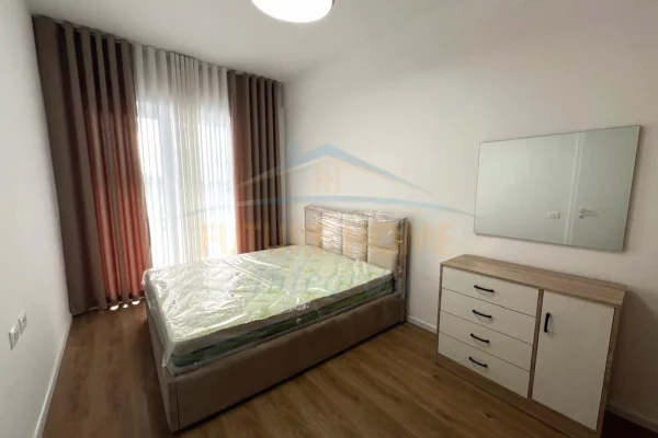 Shtepi me qera Apartament ne Tirane, 1+1, Mobilimi E mobiluar, Pagesa 40,000  Leke.